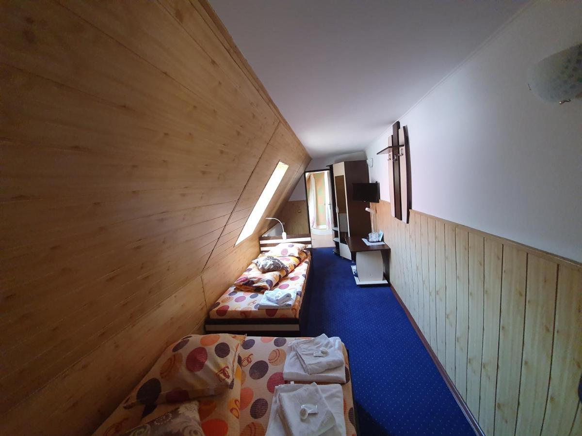 Cabana Brandusa Hotel รานกา ภายนอก รูปภาพ